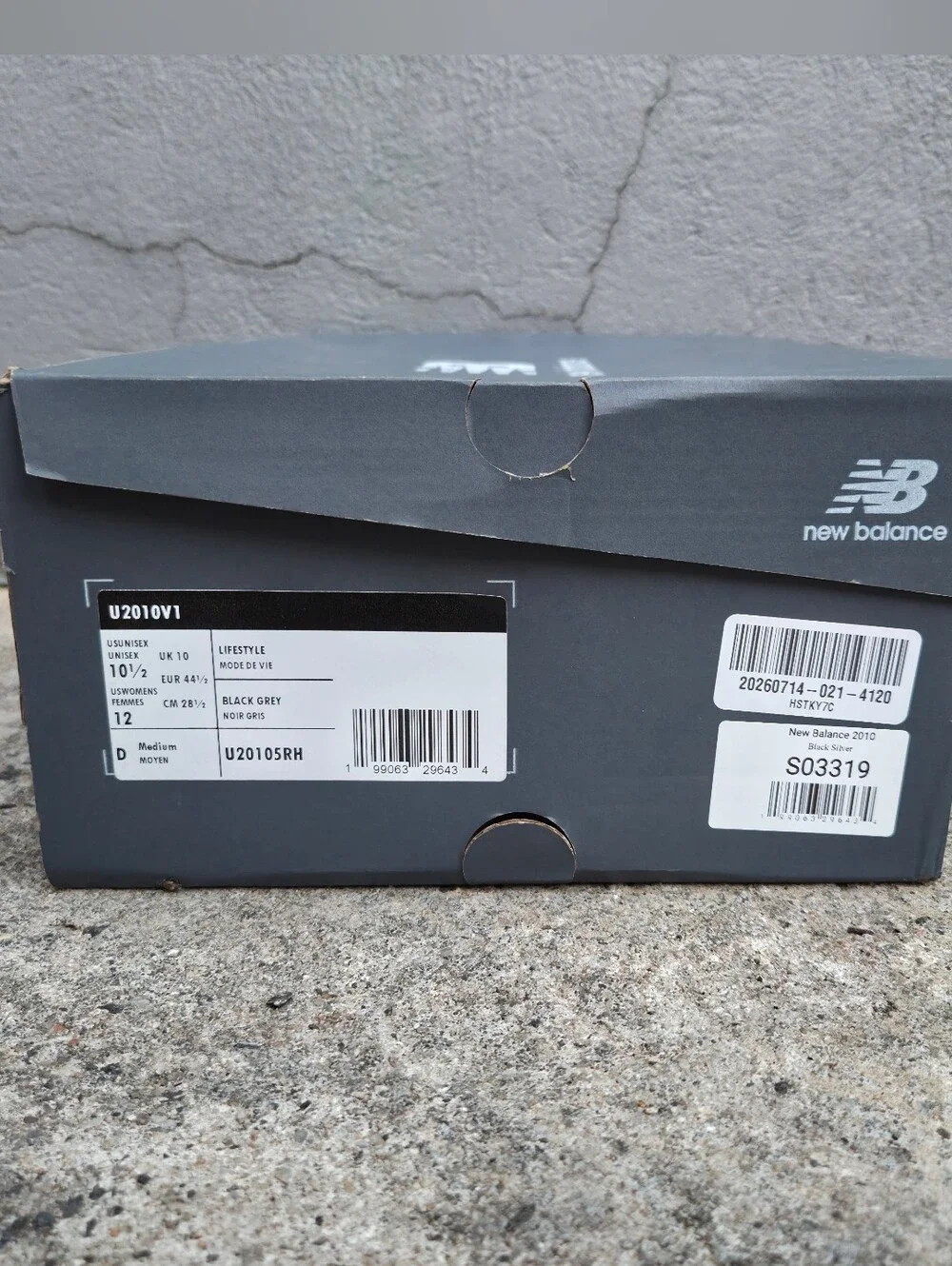 New Balance 2010 V1 Black Grey Men's 10.5 NIB